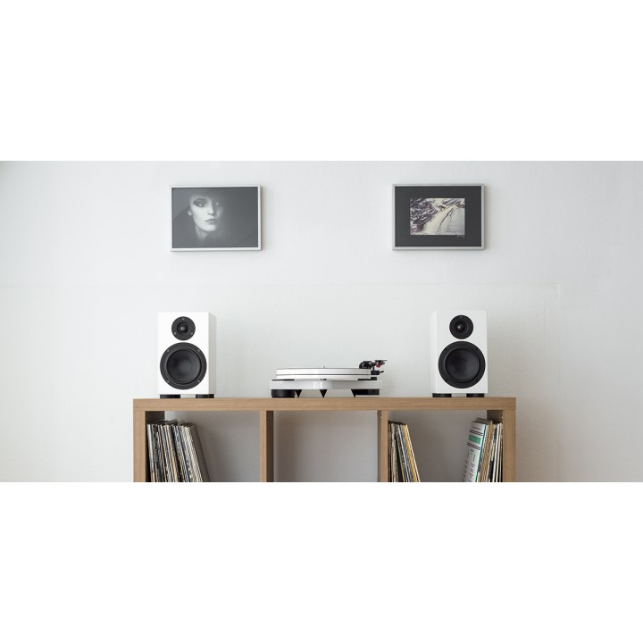 Pro-Ject RPM1 Carbon